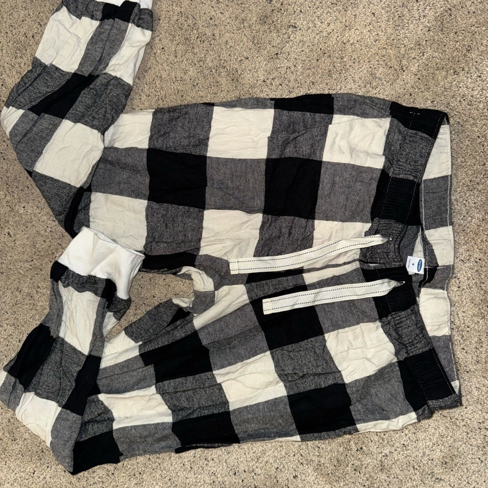 Kids Black and White Checkered Bottoms